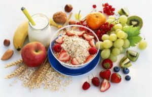 Лечебная диета при подагре и повышенном содержании мочевой кислоты: что полезно кушать, а что нельзя?