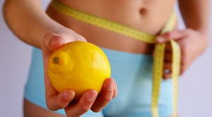 Вода с лимоном для похудения: рецепты приготовления и отзывы о средстве