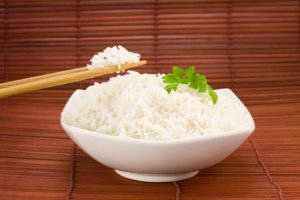 Рисовая диета для похудения на 7 дней: можно ли скинуть 10 кг за неделю?
